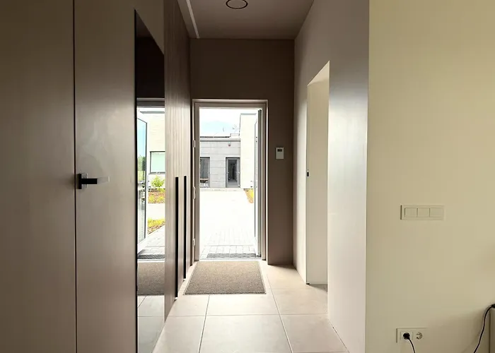 Sea Haus - Modern House In Monciskes