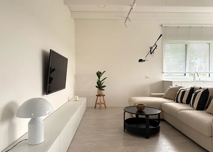 בית נופש Sea Haus - Modern House In Monciskes *