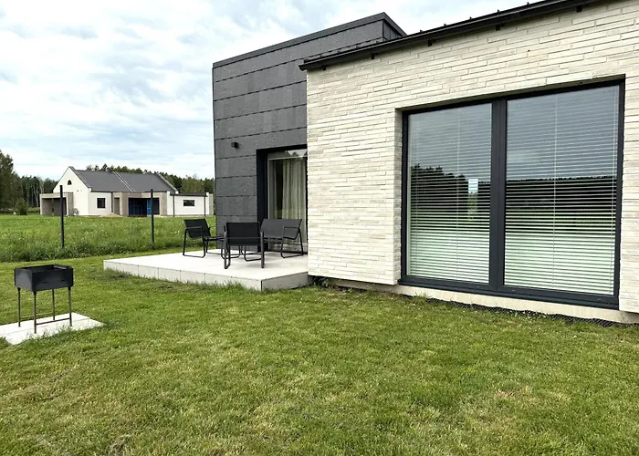 בית נופש Sea Haus - Modern House In Monciskes פלאנגה